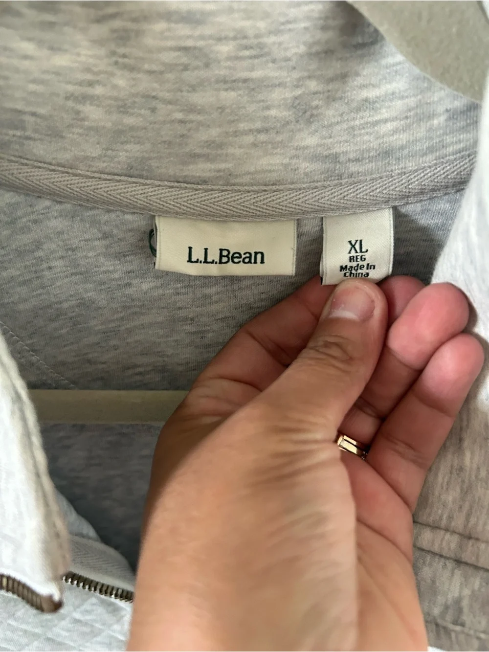 L.L. Bean Men's Quilted Zip-Up Pullover - Light Gray
